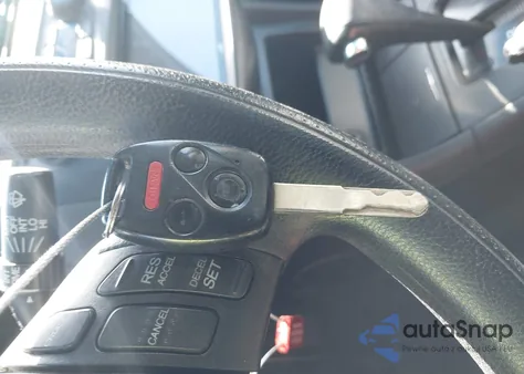 2005 Honda Accord 2.4 Lx из США, поврежденный, VIN 1HGCM56495A186231